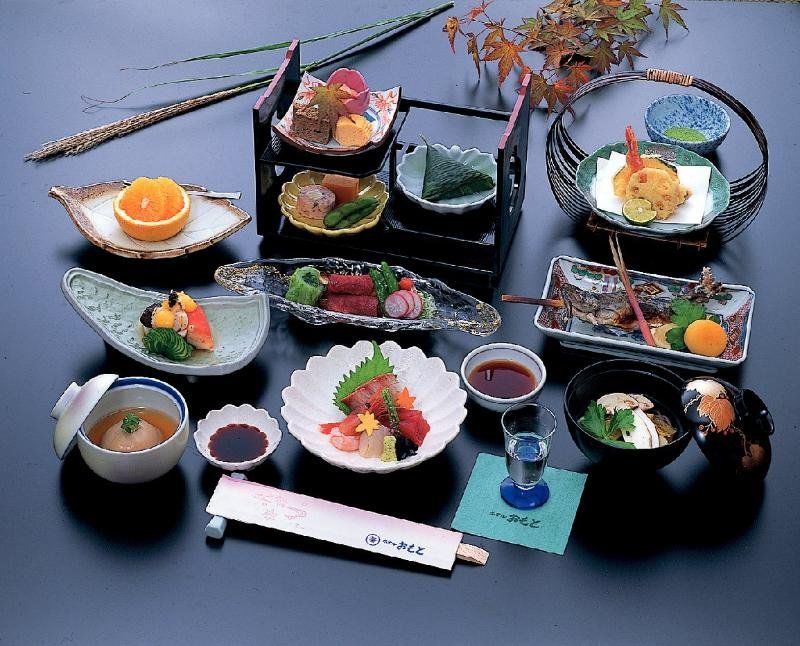 Onsen Hotel Omoto Мацумото Экстерьер фото